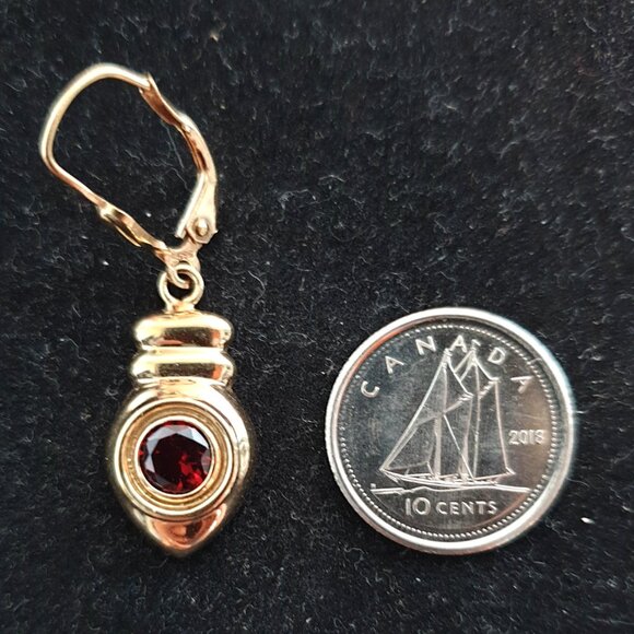 Elegant & Precious Vintage 14K Gold Genuine Deep Red Garnet Dangle Earrings - Picture 5 of 12
